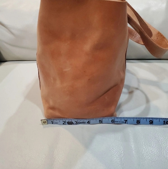 HANDMADE LEATHER LARGE TOTE. - Picture 4 of 6